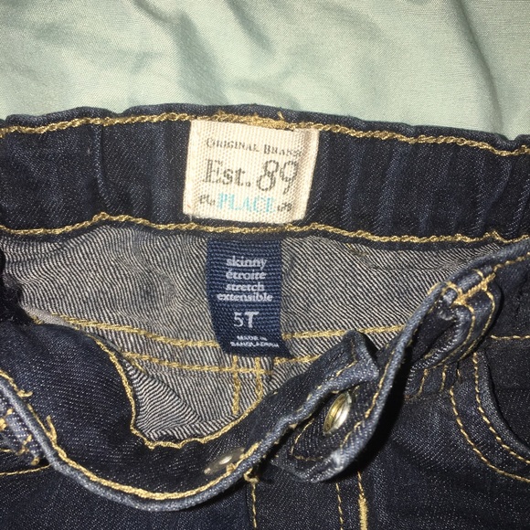 2 For $10 or 5 for $25 Bundle Sale❗️ Girls 5T Jeans by Children’s Place - Picture 5 of 5